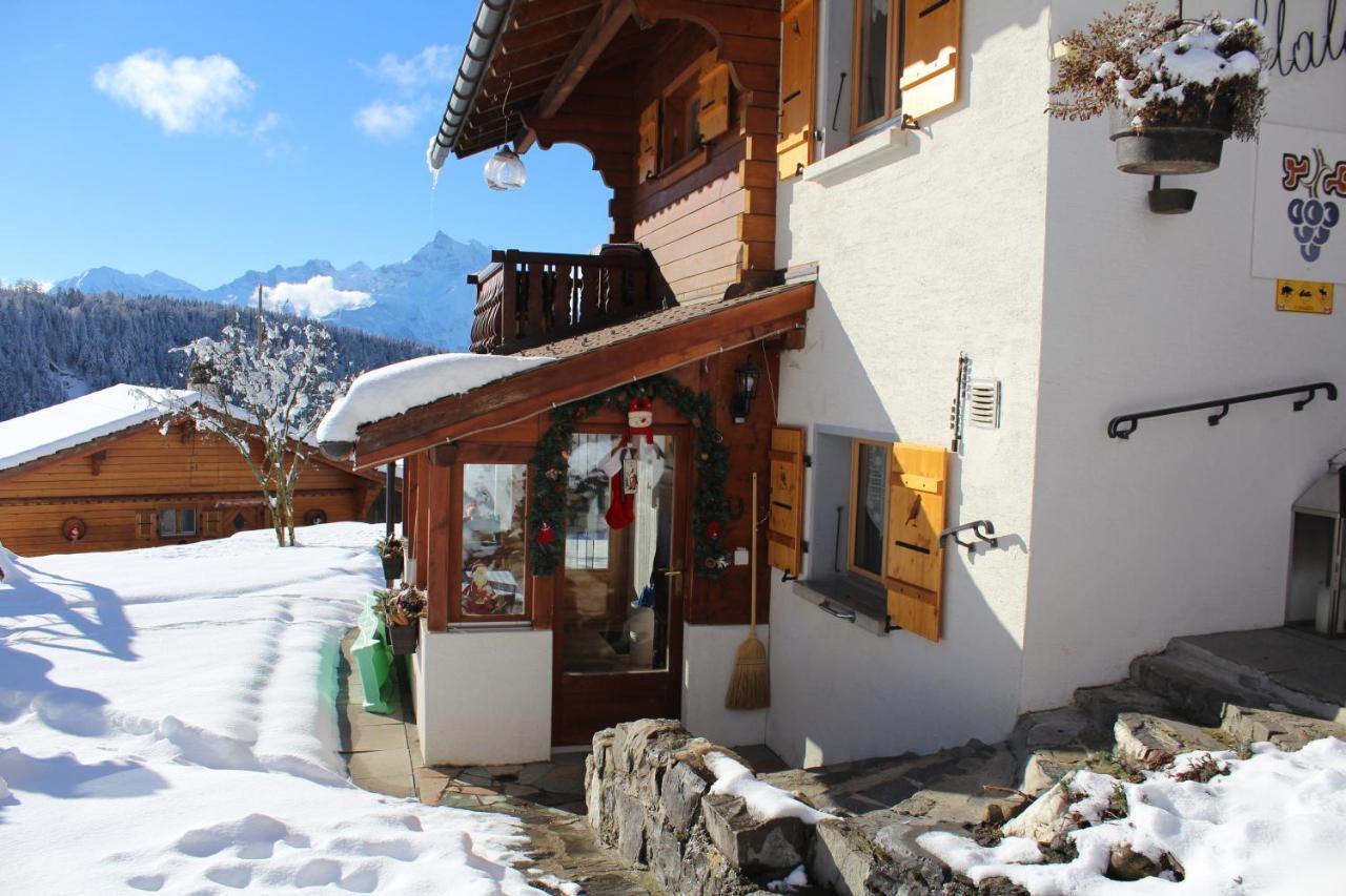 Chalet Le Slalom Arveyes Exterior photo